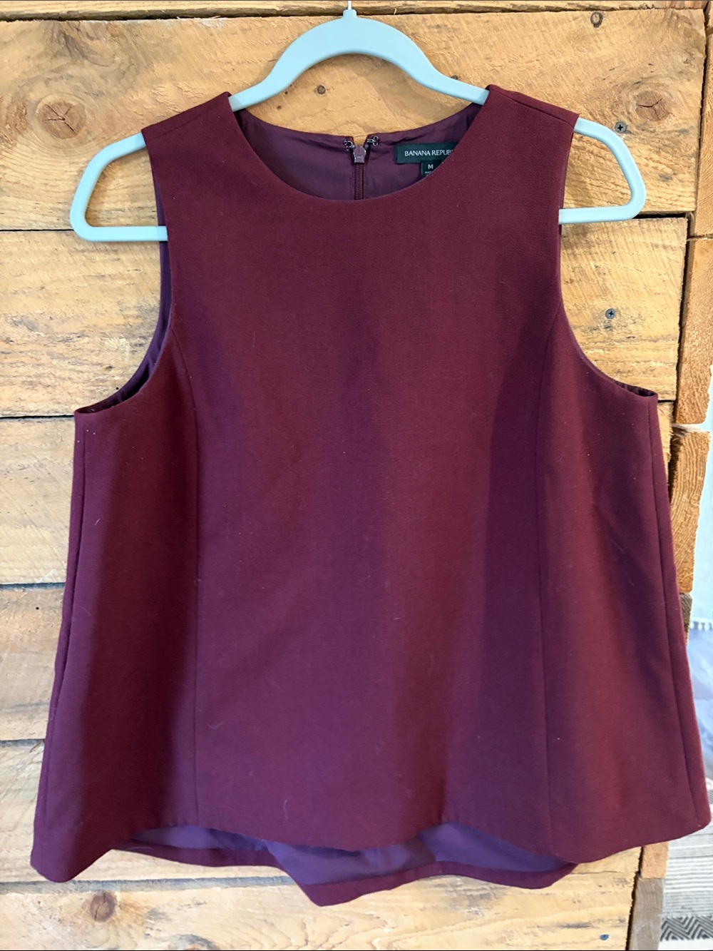 Banana Republic Sleeveless Wine A-Line Shell Top